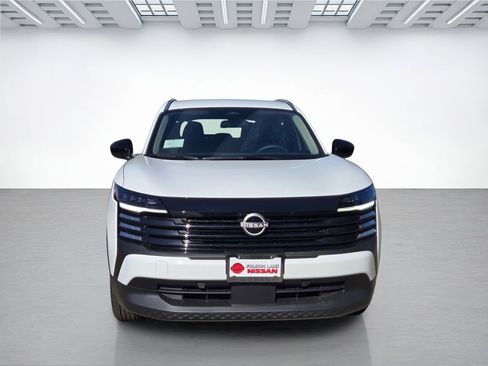 New 2026 Nissan Kicks SV FWD image 2