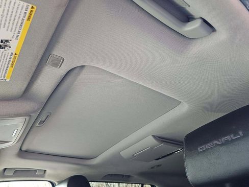 Used 2017 GMC Yukon XL Denali w/ Open Road Package image 15