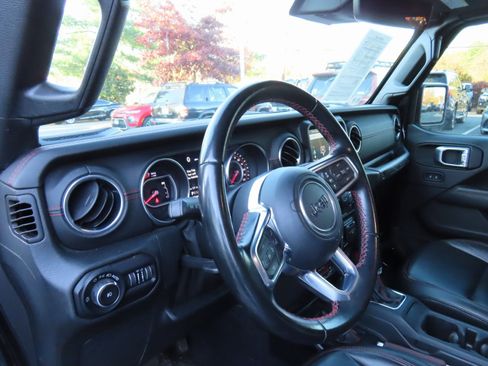 Used 2020 Jeep Wrangler Unlimited Rubicon w/ Quick Order Package 28Y Recon image 17