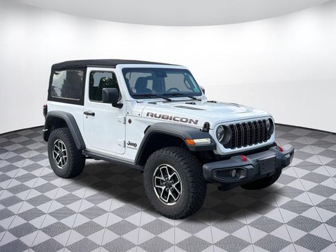 Used 2024 Jeep Wrangler Rubicon w/ Safety Group AWD/4WD image 3
