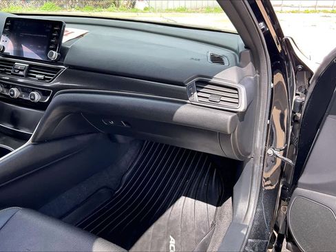 Used 2022 Honda Accord Sport image 20