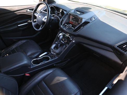 Used 2015 Ford Escape Titanium image 18