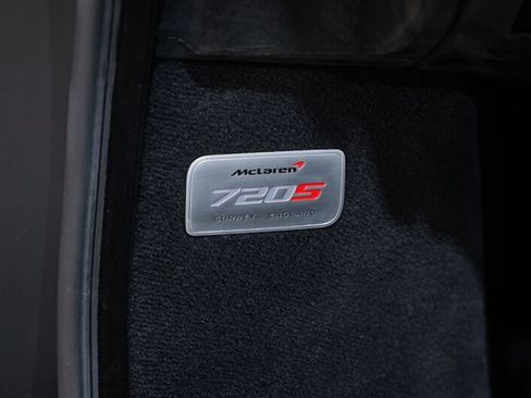 Used 2018 McLaren 720S Performance RWD image 52