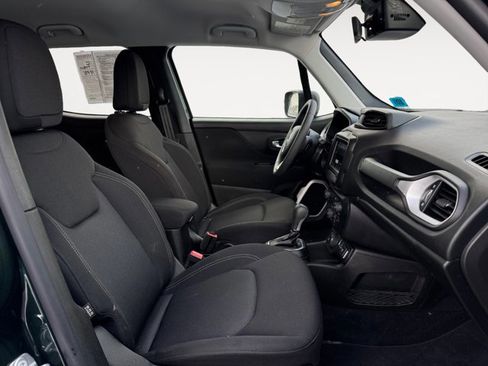 Used 2021 Jeep Renegade Sport image 17