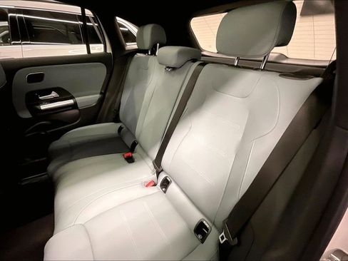 New 2026 Mercedes-Benz GLA 250 GLA 250 image 10