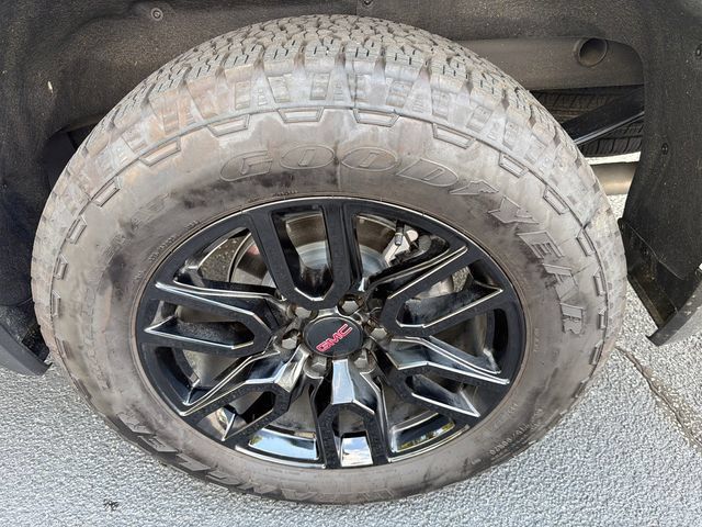 Used 2026 GMC Sierra 1500 Elevation w/ Elevation Premium Package AWD/4WD image 19