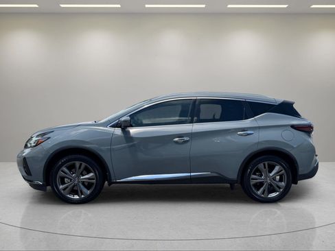 Used 2022 Nissan Murano Platinum w/ Cargo Package FWD image 2