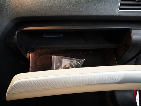 Used 2016 Ford Explorer XLT w/ Equipment Group 202A image 37