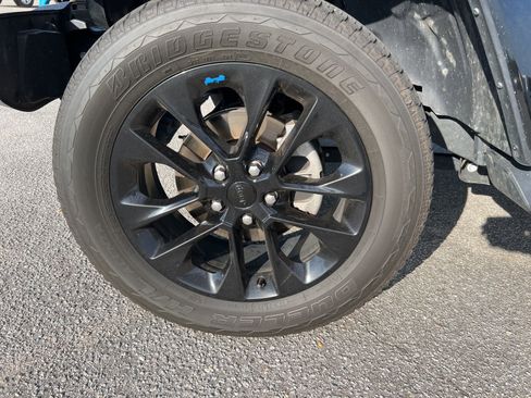 Used 2023 Jeep Wrangler Unlimited Sahara w/ Cold Weather Group image 9