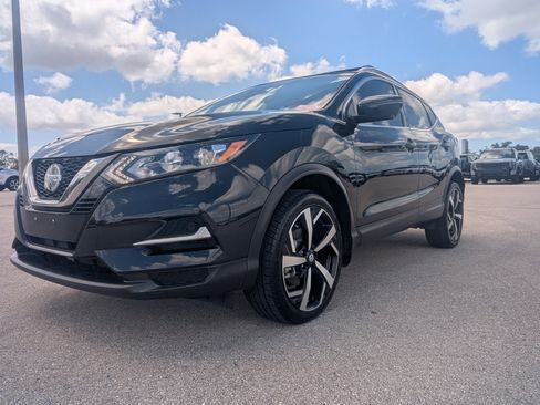 Used 2021 Nissan Rogue Sport SL image 9