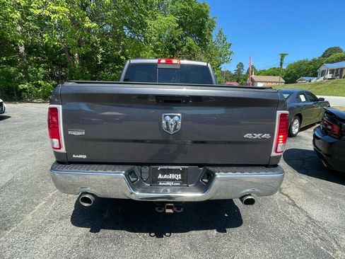 Used 2016 RAM 1500 Laramie w/ Convenience Group AWD/4WD image 7