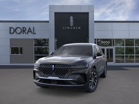 New 2026 Lincoln Nautilus Premier AWD/4WD image 2