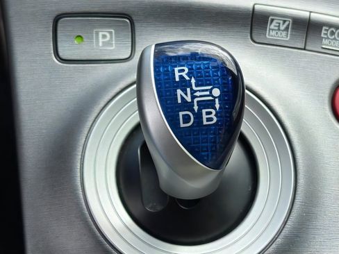 Used 2013 Toyota Prius Three FWD image 29