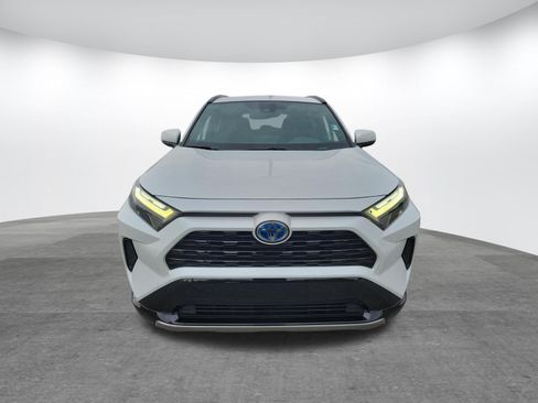 Certified 2024 Toyota RAV4 SE AWD/4WD image 2