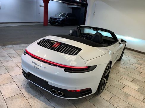 Used 2020 Porsche 911 Carrera 4S image 10