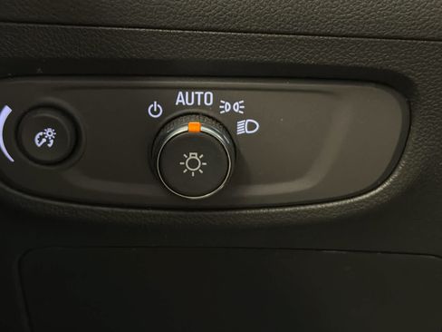 Used 2024 Buick Encore GX Preferred FWD image 40