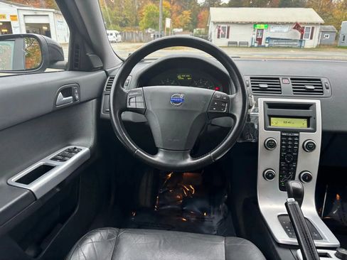 Used 2011 Volvo S40 T5 image 28