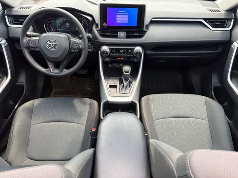 Used 2024 Toyota RAV4 XLE w/ Convenience Package FWD image 27