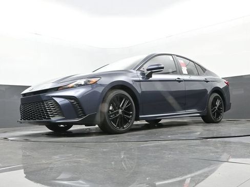 New 2026 Toyota Camry SE FWD image 26