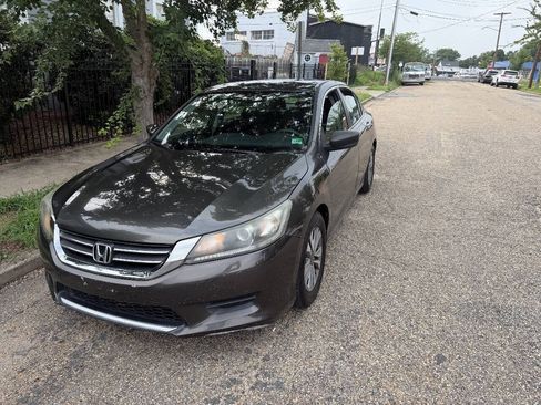 Used 2014 Honda Accord LX image 2