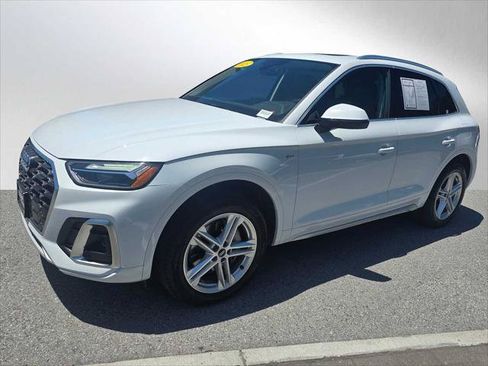 Used 2023 Audi Q5 e Premium Plus w/ Premium Plus Package AWD/4WD image 7