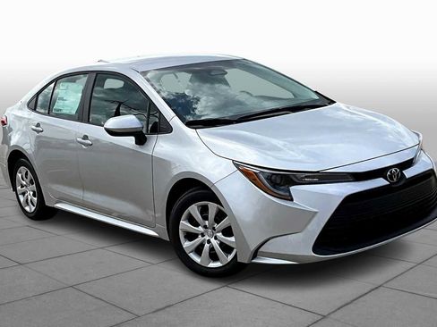 New 2026 Toyota Corolla LE image 2