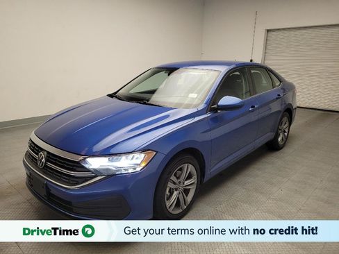 Used 2024 Volkswagen Jetta SE FWD image 1