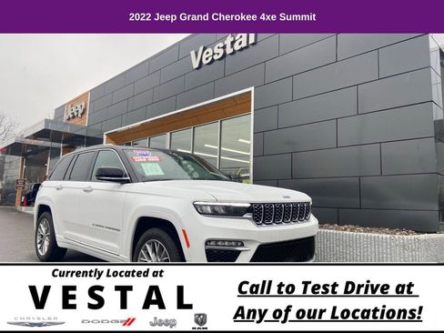Used 2022 Jeep Grand Cherokee Summit w/ Advanced Protech Group IV image 1