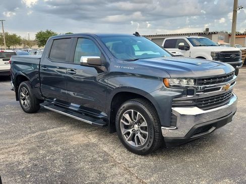 Used 2019 Chevrolet Silverado 1500 LT w/ All-Star Edition RWD image 2