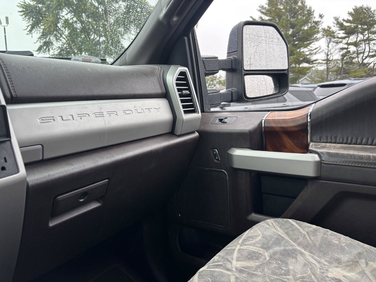 Used 2019 Ford F250 King Ranch w/ King Ranch Ultimate Package AWD/4WD image 23