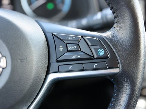 Used 2023 Nissan Leaf SV Plus image 38