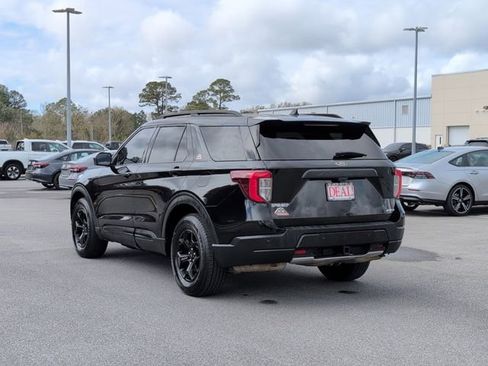 Used 2022 Ford Explorer Timberline w/ Timberline Technology Package image 3