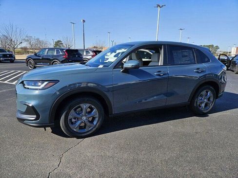 New 2026 Honda HR-V LX image 3