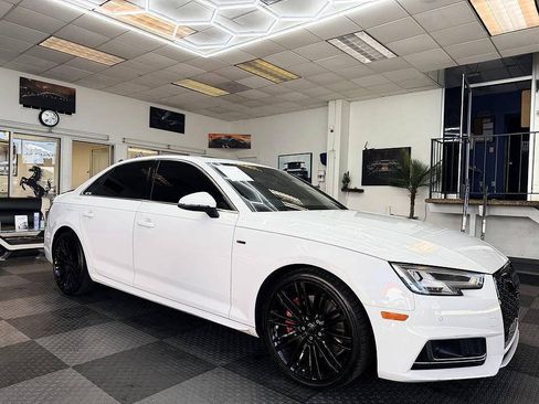 Used 2017 Audi A4 2.0T Prestige w/ Prestige Package AWD/4WD image 3