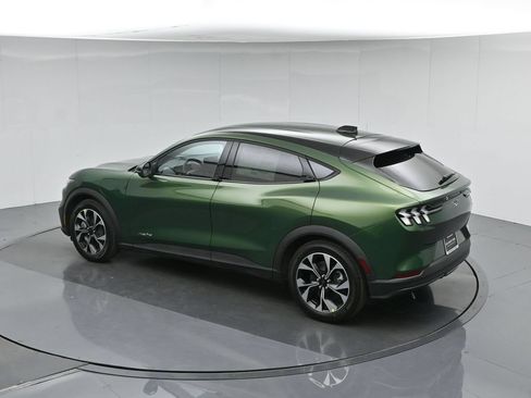 New 2026 Ford Mustang Mach-E Select RWD image 40