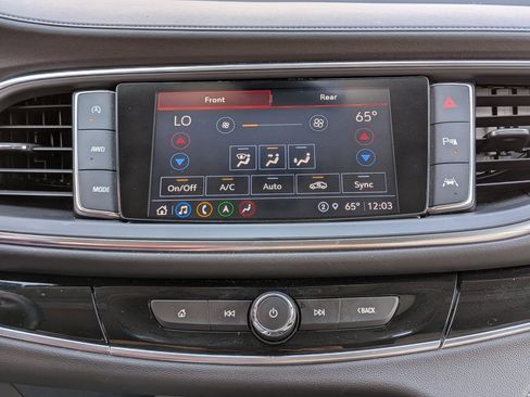 Used 2023 Buick Enclave Avenir w/ Avenir Technology Package AWD/4WD image 21