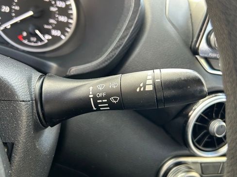 Used 2020 Nissan Sentra S image 39