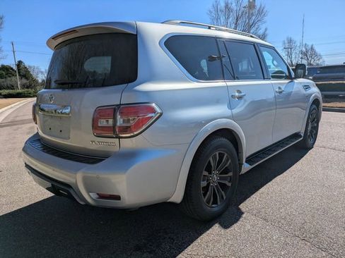 Used 2019 Nissan Armada Platinum w/ Interior Lighting Package image 6