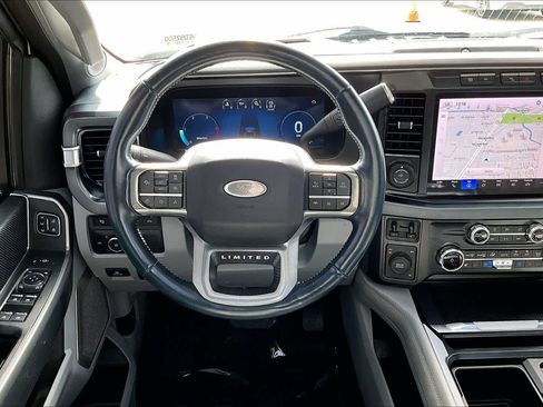 Used 2024 Ford F450 Limited image 10