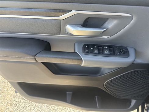 Used 2022 RAM 1500 Big Horn image 13