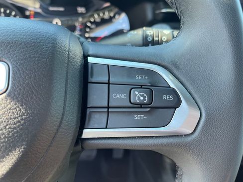 Used 2024 Jeep Compass Latitude AWD/4WD image 20