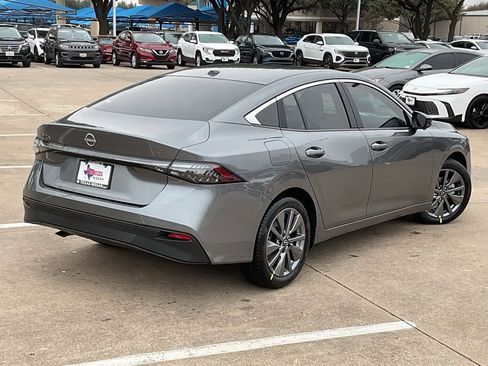 New 2026 Nissan Sentra SL image 5