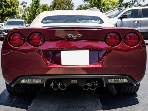 Used 2006 Chevrolet Corvette Convertible w/ Preferred Equipment Group RWD image 15