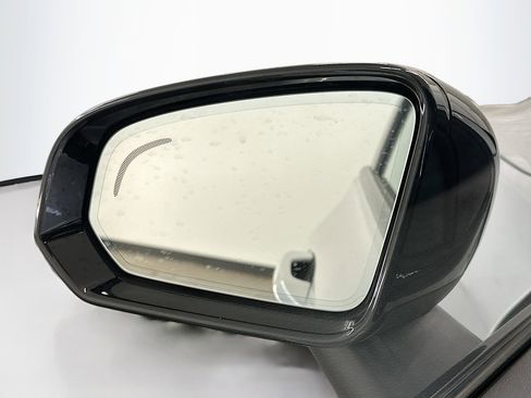 Used 2025 Volvo S60 B5 Core image 16