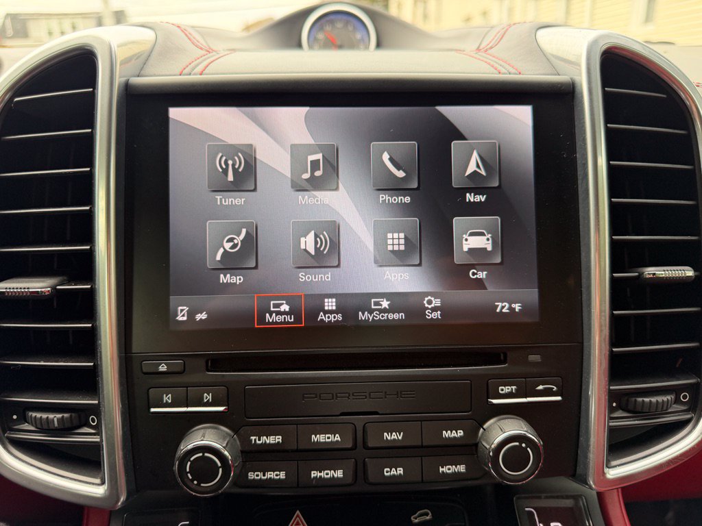 Used 2018 Porsche Cayenne Platinum Edition AWD/4WD image 31