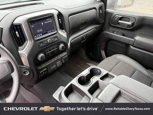 Used 2025 Chevrolet Silverado 2500 Custom w/ Custom Value Package AWD/4WD image 19
