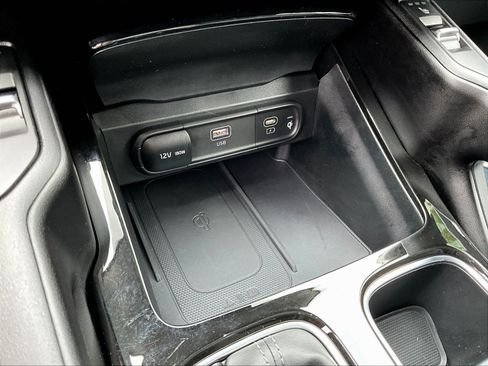 Used 2024 Kia Telluride S w/ S Sunroof Package AWD/4WD image 16