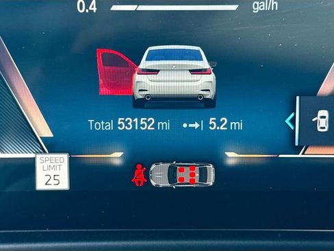 Certified 2023 BMW 330i Sedan w/ Premium Package image 41