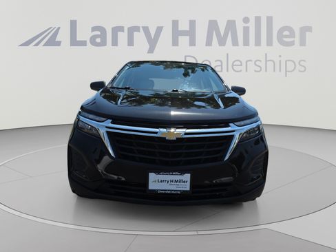 Used 2022 Chevrolet Equinox LS w/ LS Convenience Package AWD/4WD image 8