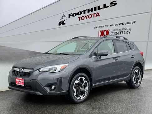 Used 2022 Subaru Crosstrek 2.5i Limited w/ Moonroof Package 1 AWD/4WD image 3